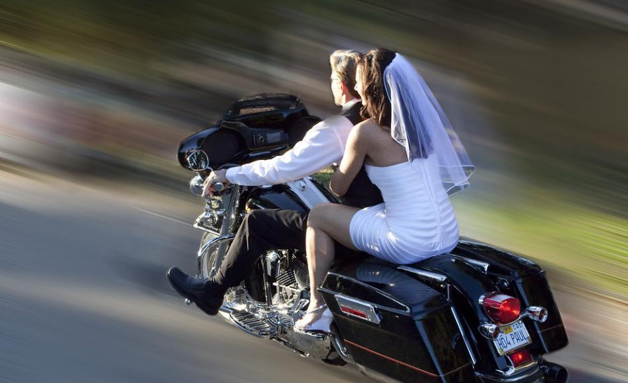 motorkářský pár